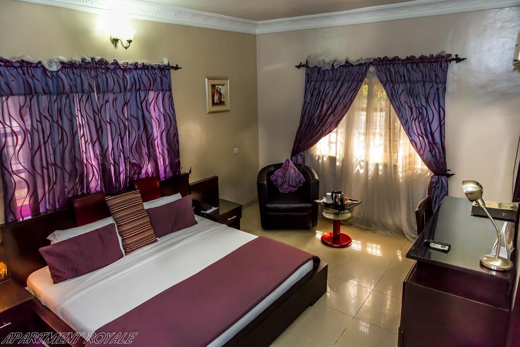 Apartment Royale Hotel & Suite Лагос Экстерьер фото