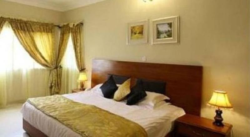 Apartment Royale Hotel & Suite Лагос Экстерьер фото